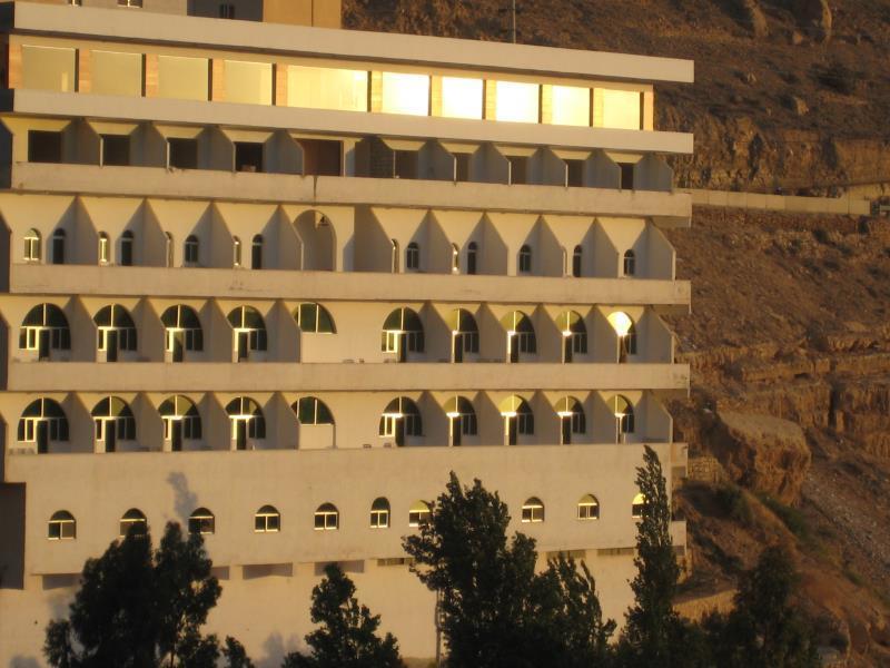 Al Anbat Hotel & Restaurant Wadi Musa Zewnętrze zdjęcie