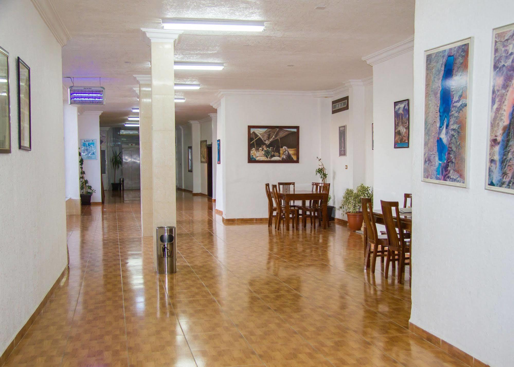 Al Anbat Hotel & Restaurant Wadi Musa Zewnętrze zdjęcie
