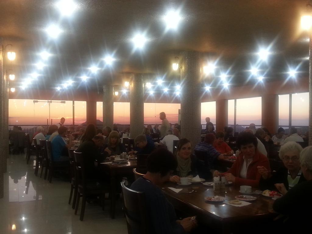 Al Anbat Hotel & Restaurant Wadi Musa Zewnętrze zdjęcie